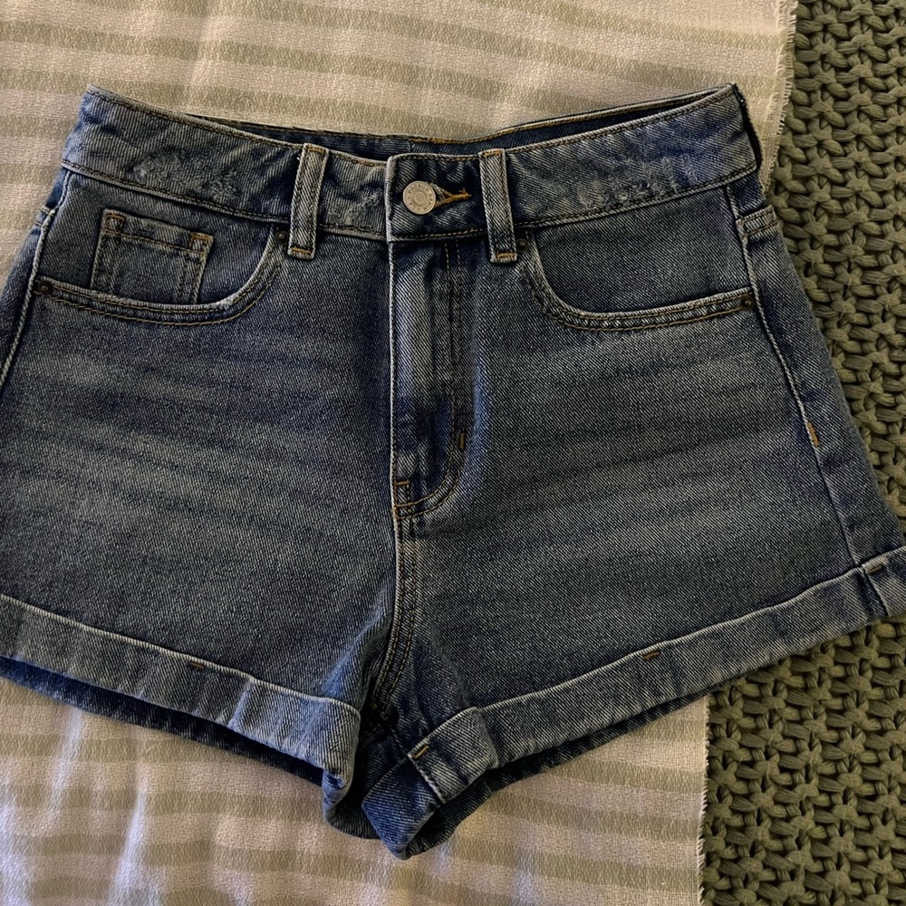 Pacsun Mom Short